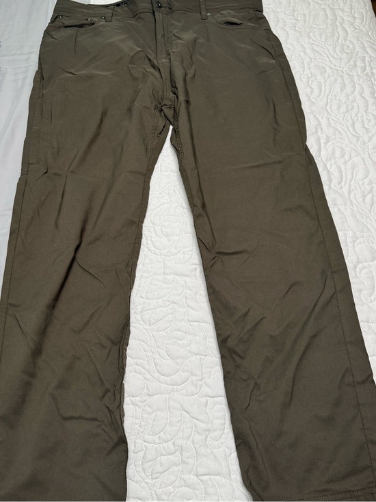 Gerry Other - Gerry Men's Cargo Pants in Olive Green